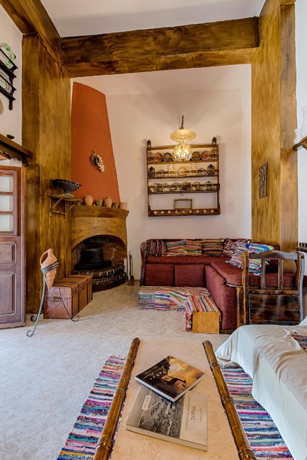 Hara'S Traditional Detached House In Malona Malona Village Exterior foto