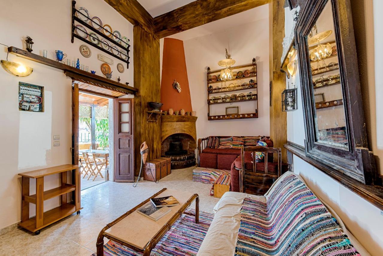 Hara'S Traditional Detached House In Malona Malona Village Exterior foto